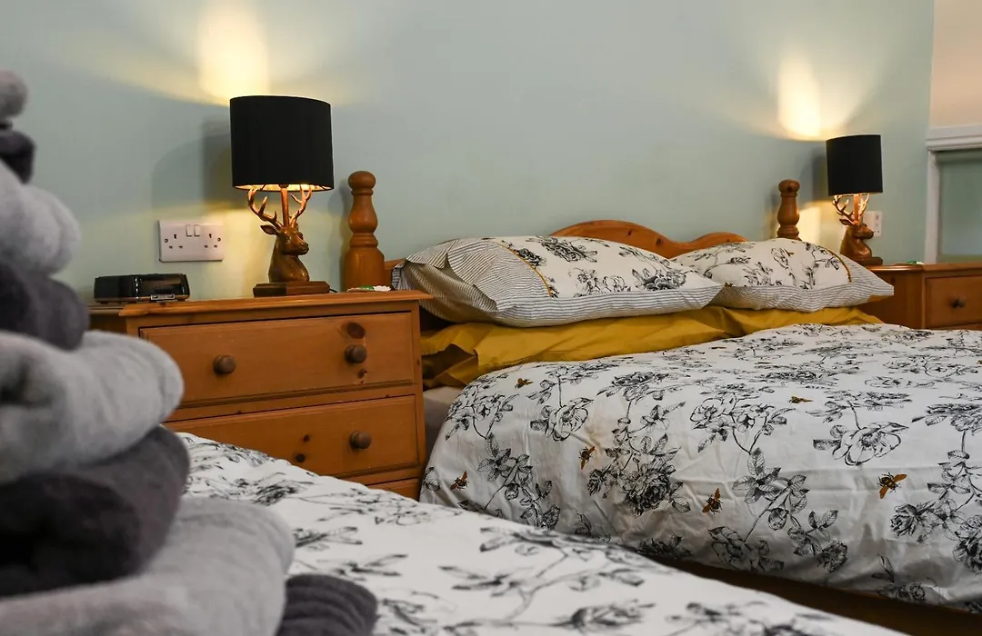 Wydon Farm Bed And Breakfast-1